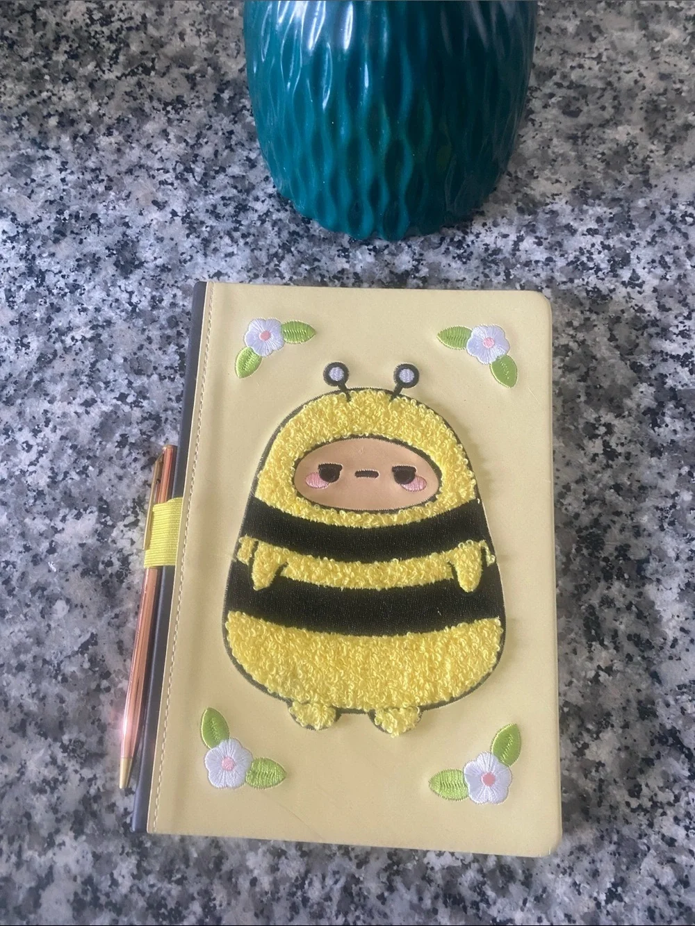 NWOT SMOKO hardcover Bumblebee Plush Patch Notebook with Pen